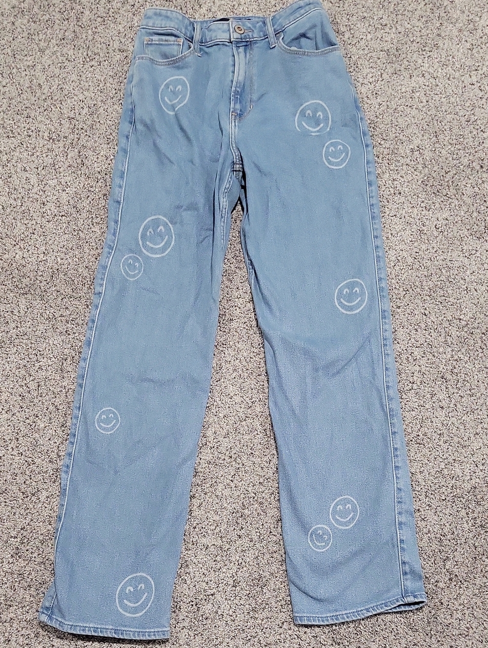 Hollister Smiley Face Jeans
